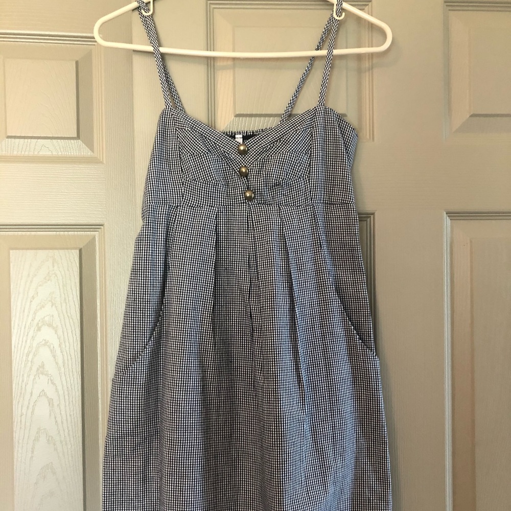 Sun dress.
